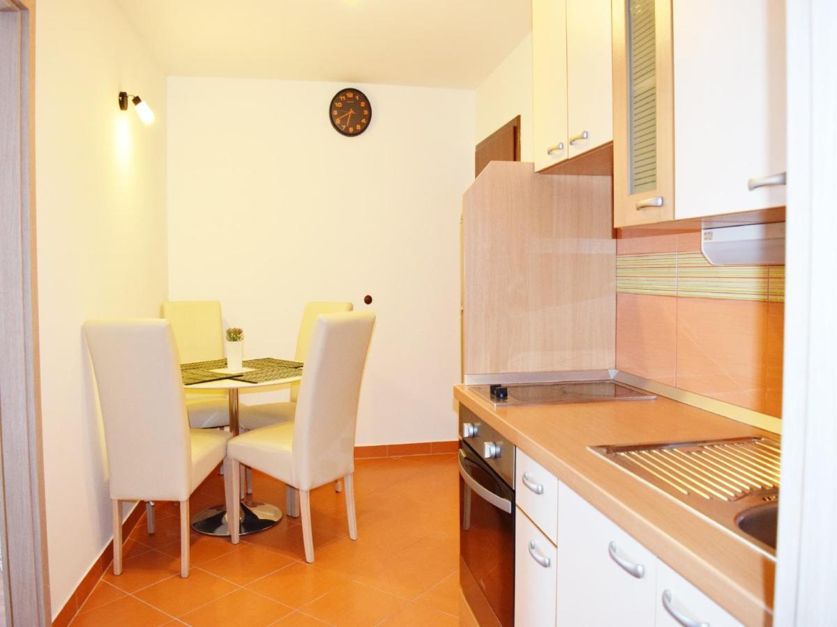 Apartments Andrea Podstrana Exterior photo