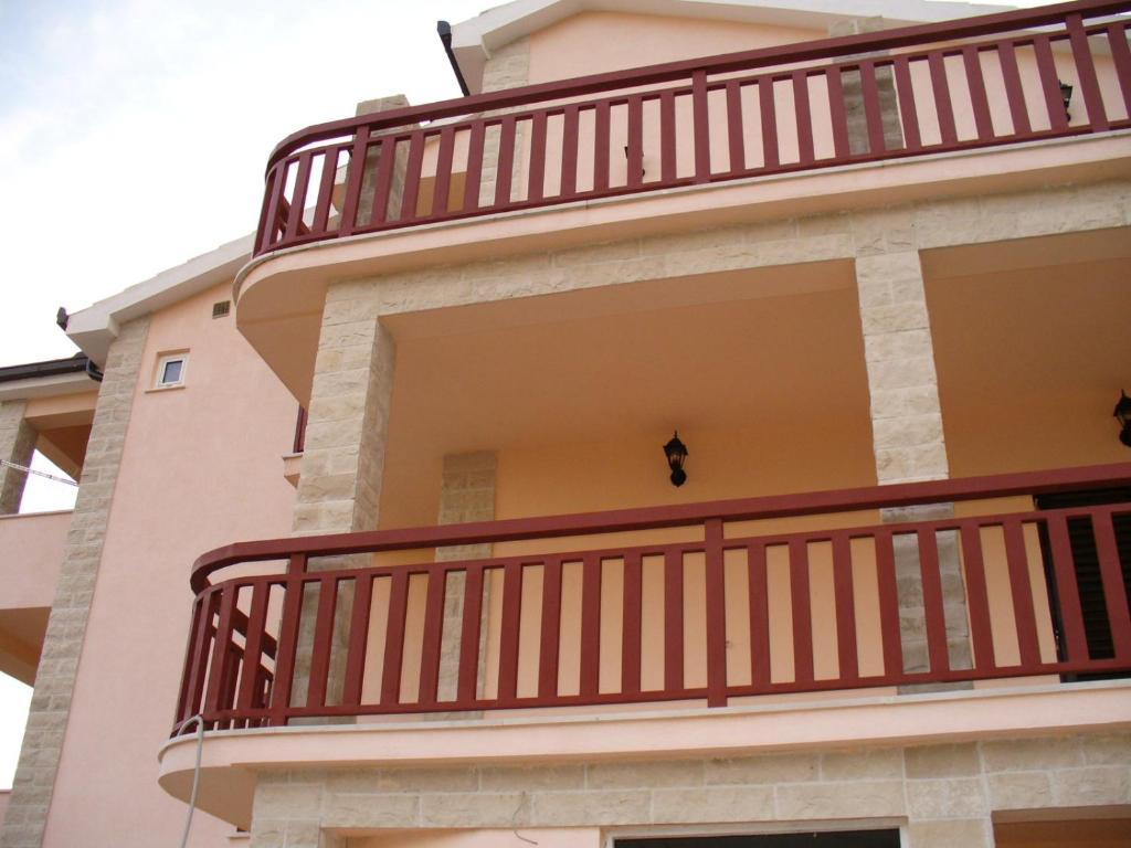 Apartments Andrea Podstrana Room photo